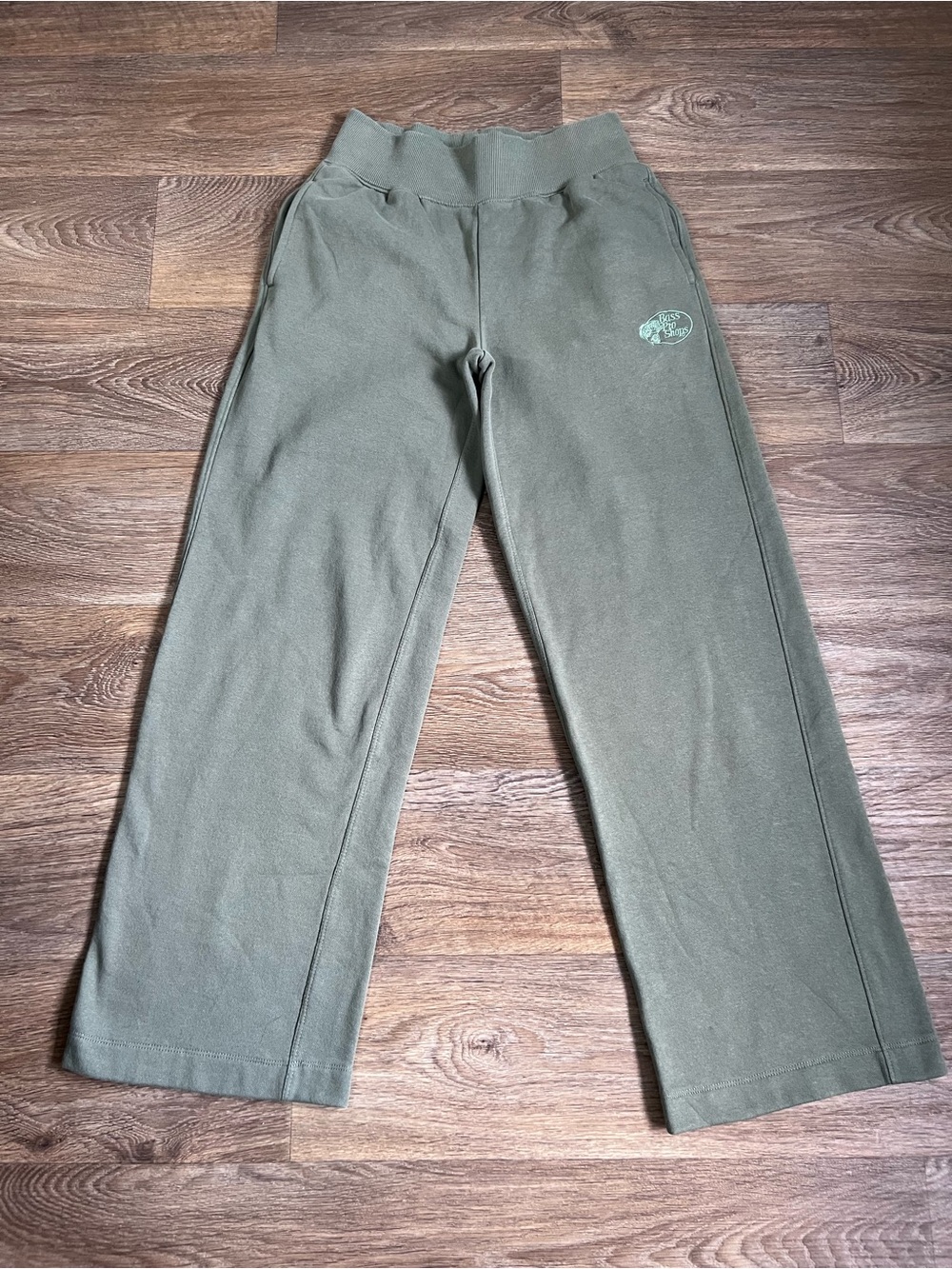 Baggy Bass Pro Shops Olive Green Relaxed Wide-Leg Sweatpants/A603